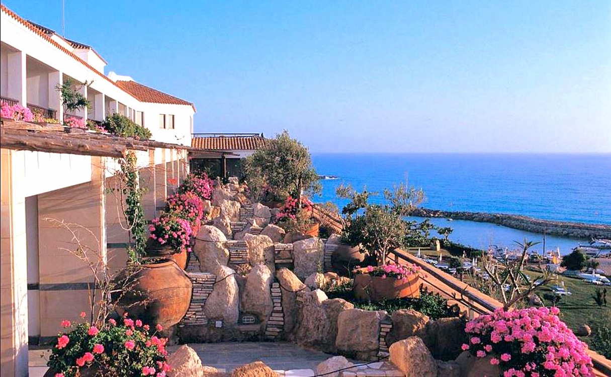 Buy real estate in Paphos
