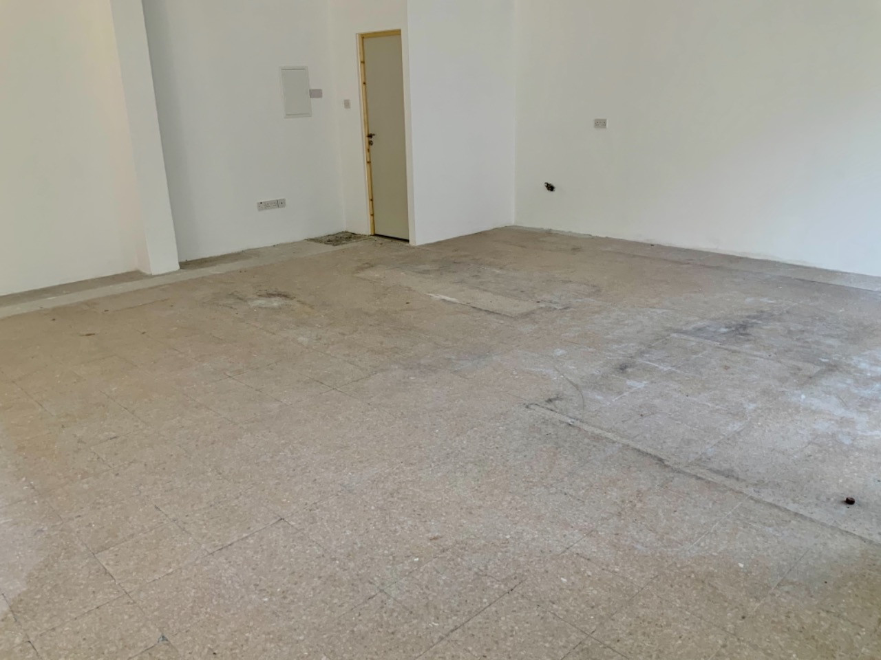 FC-27694: Commercial (Shop) in Agioi Omologites, Nicosia for Rent - #3 FC-27694: Commercial (Shop) in Agioi Omologites, Nicosia for Rent - #3