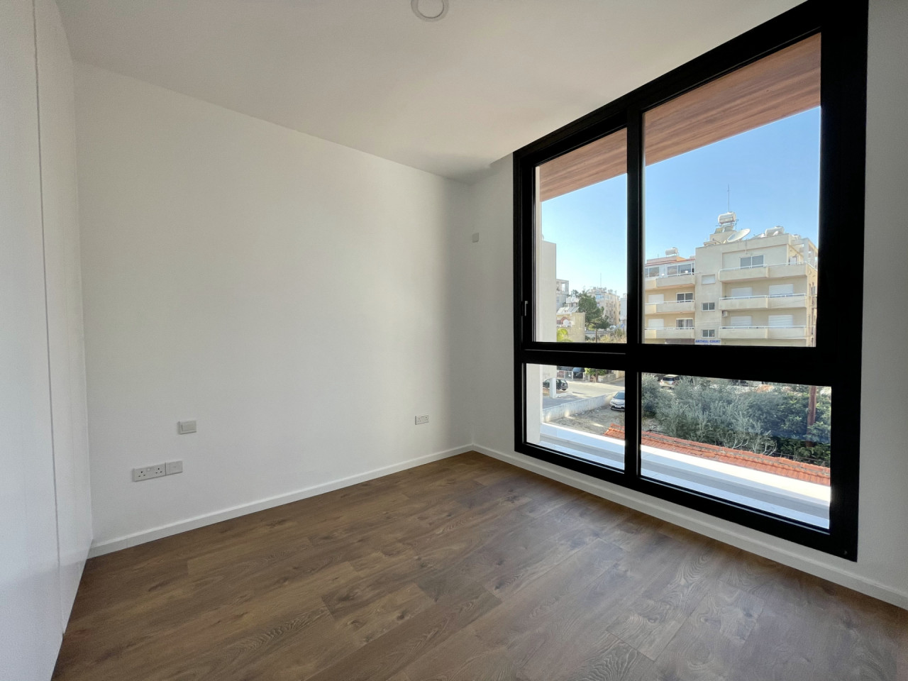 FC-31177: NEAPOLIS RESIDENCE 202 - #3 FC-31177: NEAPOLIS RESIDENCE 202 - #3