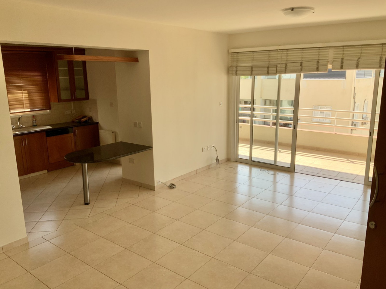 FC-33637: Apartment (Flat) in Agios Antonios, Nicosia for Rent - #2
