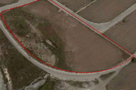 For Sale: Commercial land, Pervolia, Larnaca, Cyprus FC-16027