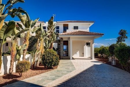 For Sale: Detached house, Mazotos, Larnaca, Cyprus FC-18325