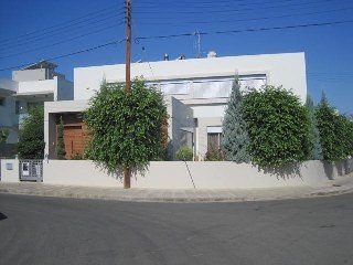 For Sale: Detached house, Strovolos, Nicosia, Cyprus FC-19158