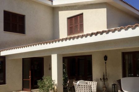 For Sale: Detached house, Strovolos, Nicosia, Cyprus FC-28039