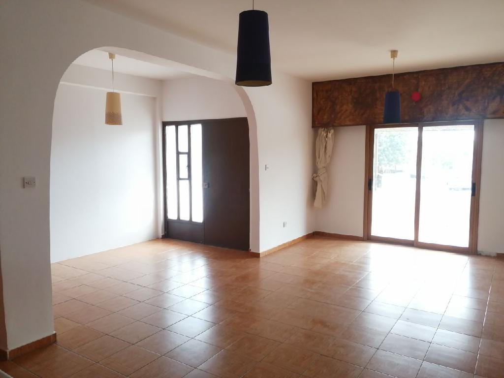 For Sale: Apartments, Mesa Geitonia, Limassol, Cyprus FC-28224 - #4