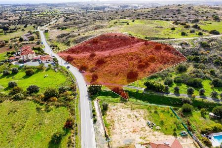 For Sale: Residential land, Tochni, Larnaca, Cyprus FC-31706