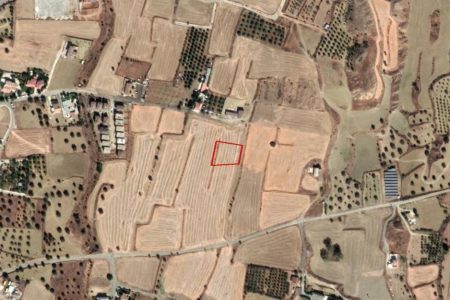 For Sale: Residential land, Pera Oreinis, Nicosia, Cyprus FC-31720
