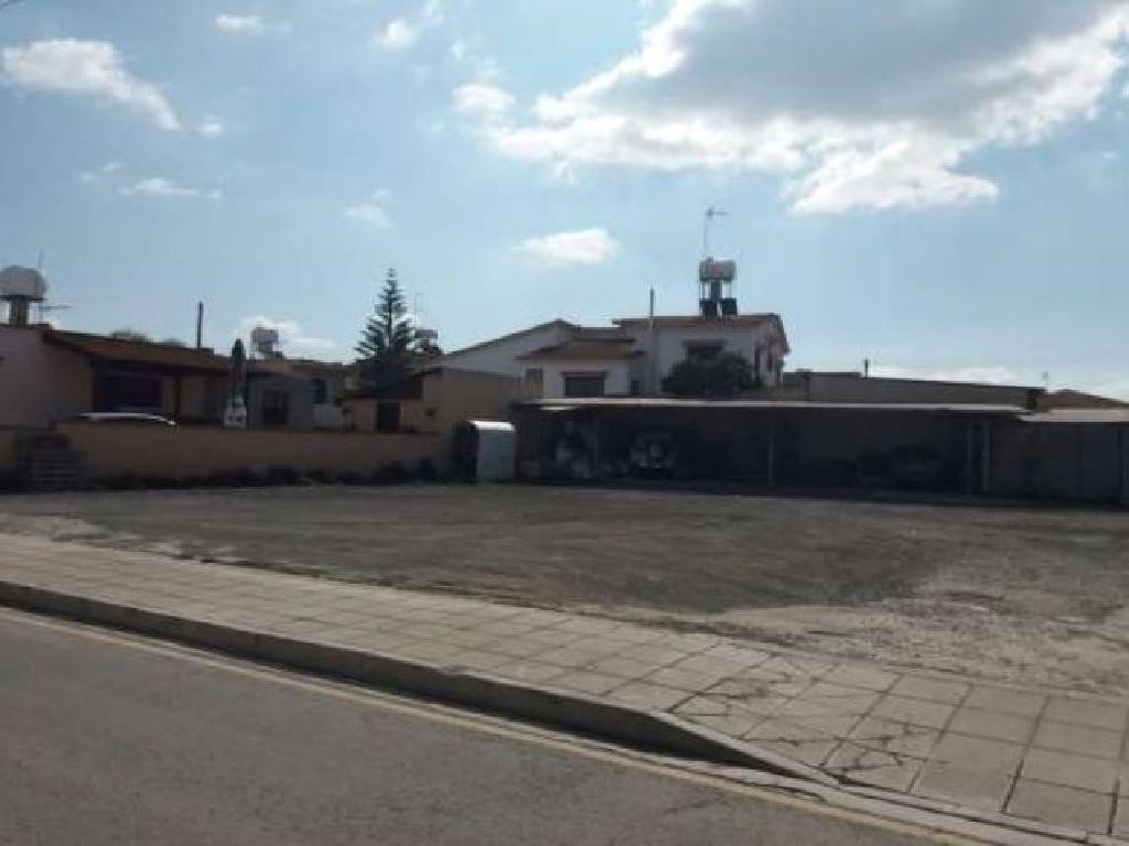 For Sale: Commercial land, Athienou, Larnaca, Cyprus FC-32854 - #1 For Sale: Commercial land, Athienou, Larnaca, Cyprus FC-32854 - #1