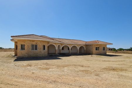 For Sale: Detached house, Frenaros, Famagusta, Cyprus FC-33258