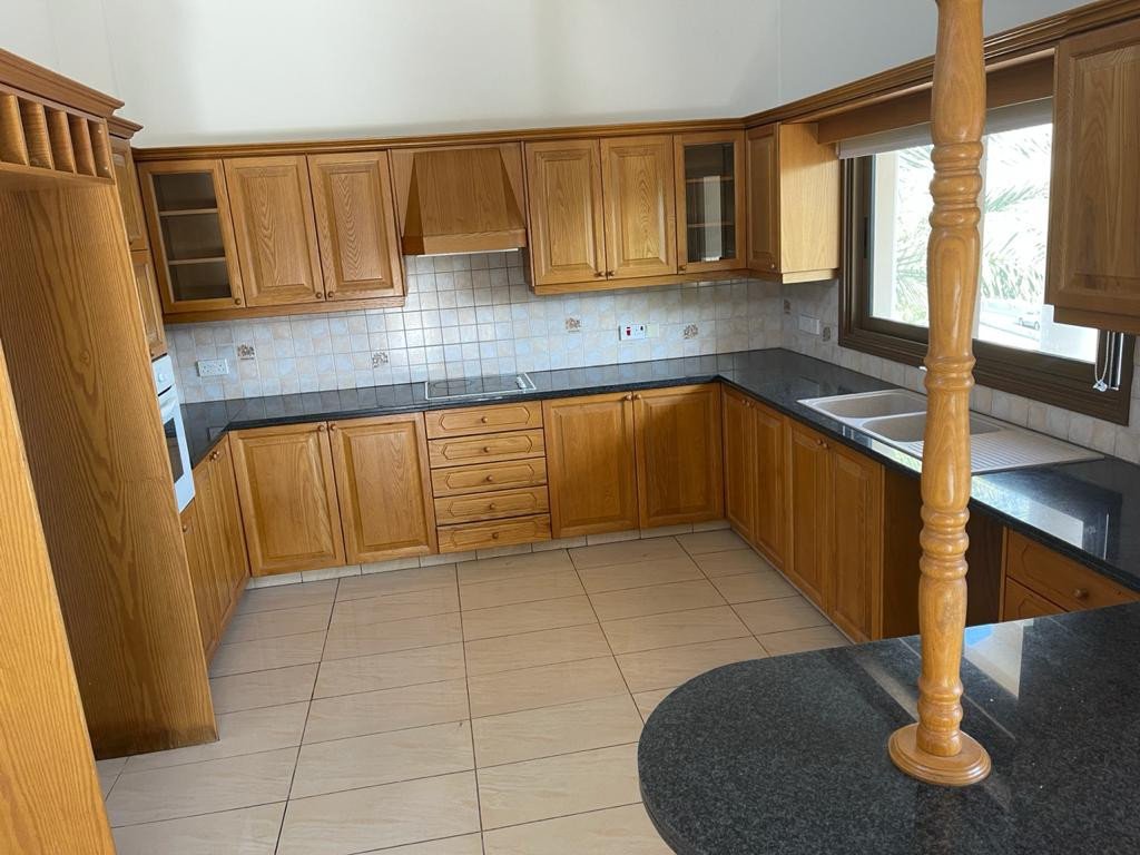 For Rent: Apartments, Pallouriotissa, Nicosia, Cyprus FC-34117 - #3