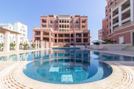 For Rent: Penthouse, Crowne Plaza Area, Limassol, Cyprus FC-34285