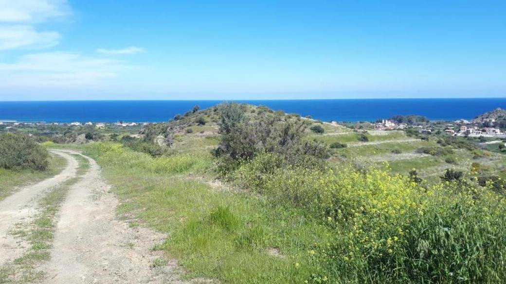 For Sale: Residential land, Kato Pyrgos, Nicosia, Cyprus FC-37558 - #2