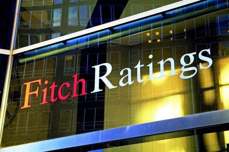 Fitch: Cypriot banks’ credit profiles improving on planned NPE sales