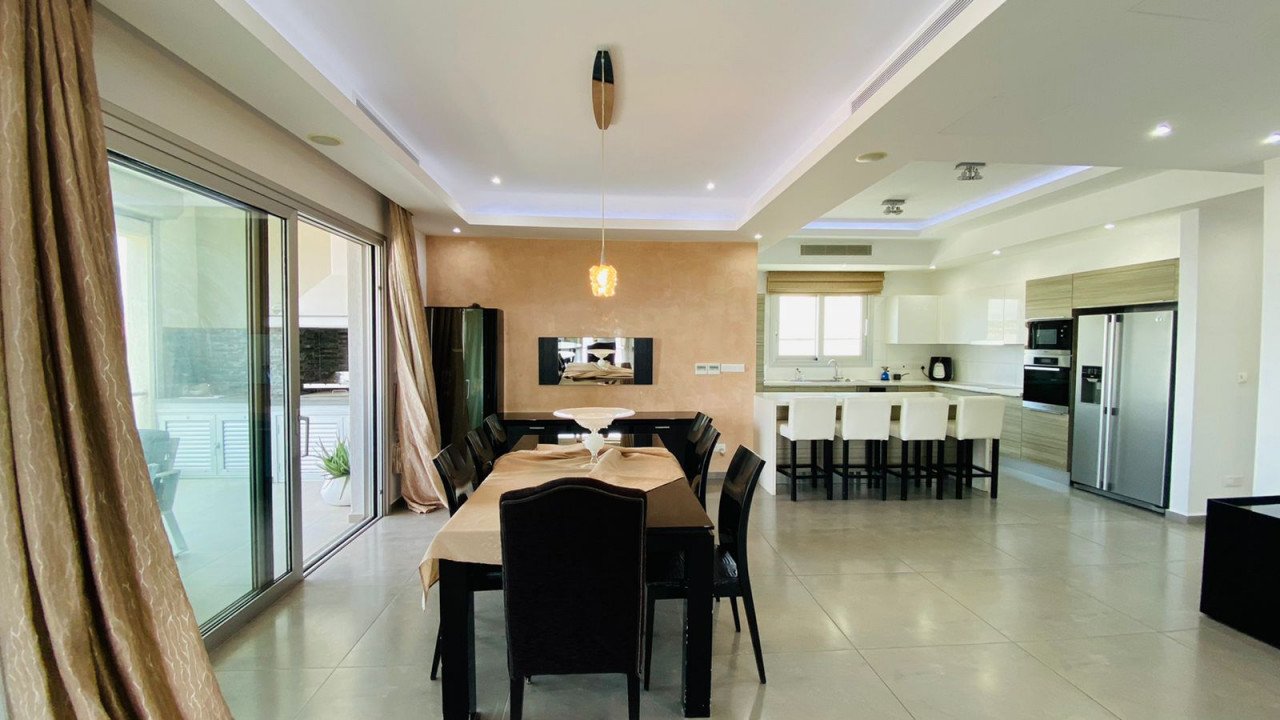 For Sale: Penthouse, Agios Tychonas, Limassol, Cyprus FC-38406 - #3 For Sale: Penthouse, Agios Tychonas, Limassol, Cyprus FC-38406 - #3