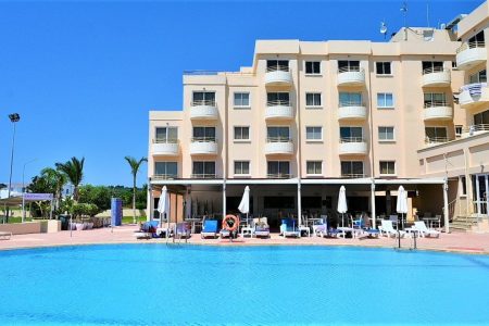 For Sale: Apartments, Pernera, Famagusta, Cyprus FC-38593