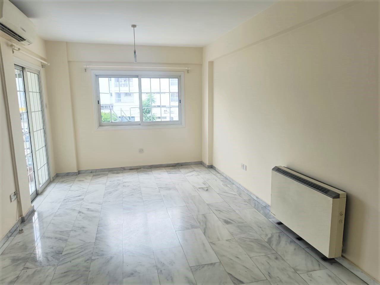 For Rent: Apartments, Engomi, Nicosia, Cyprus FC-38880 - #2