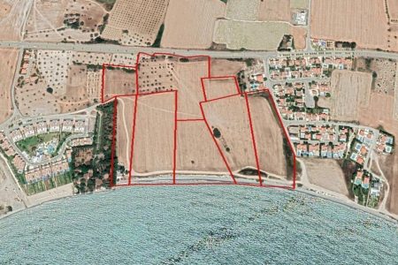 For Sale: Investment: project, Mazotos, Larnaca, Cyprus FC-39863 - #1