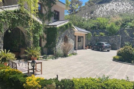 For Sale: Detached house, Pera Pedi, Limassol, Cyprus FC-39872 - #1