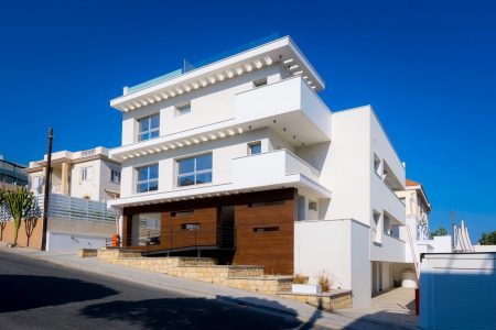 For Sale: Apartments, Germasoyia, Limassol, Cyprus FC-40909 - #1