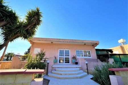 For Sale: Detached house, Deryneia, Famagusta, Cyprus FC-40961