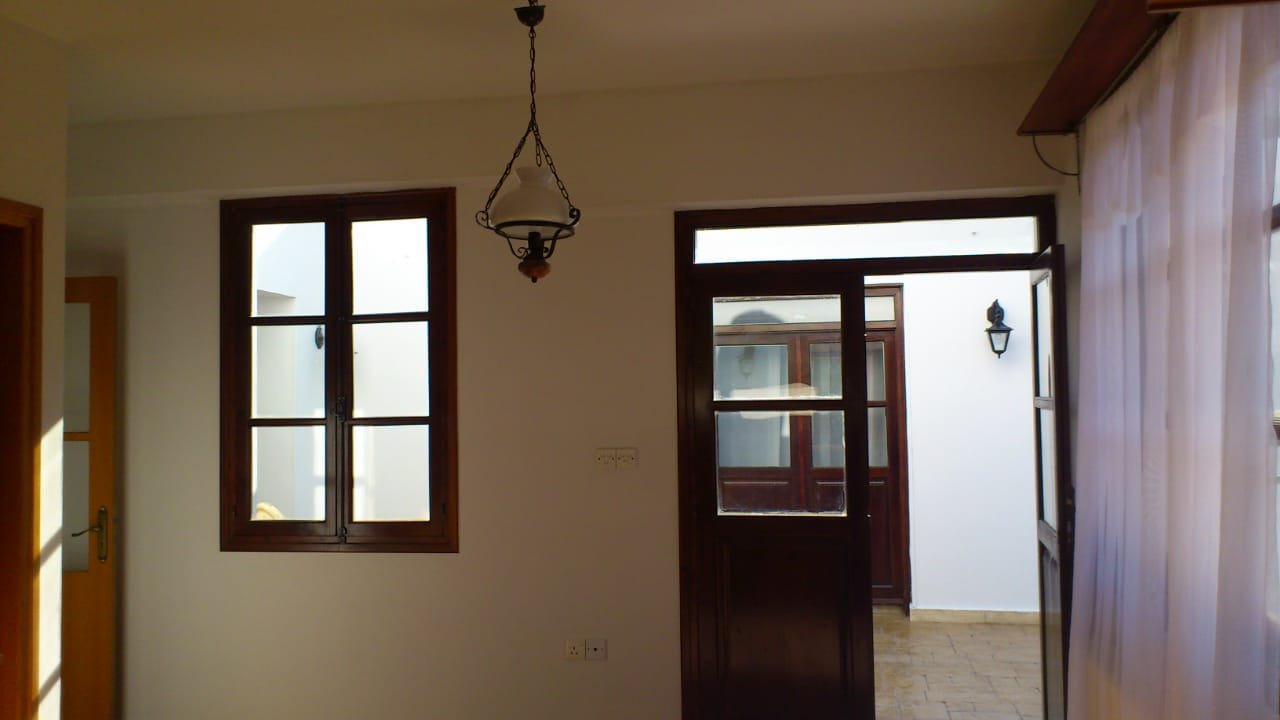 For Rent: Detached house, Germasoyia Village, Limassol, Cyprus FC-42307 - #11