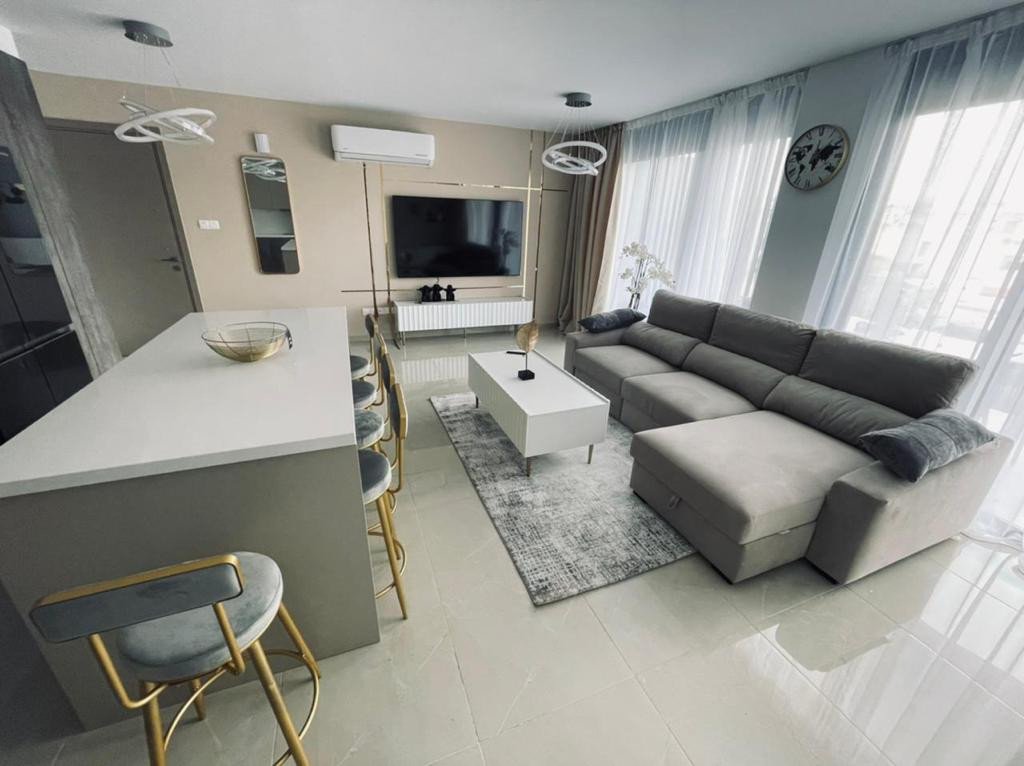 For Rent: Penthouse, Mesa Geitonia, Limassol, Cyprus FC-43473 - #12