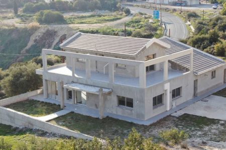 For Sale: Detached house, Pissouri, Limassol, Cyprus FC-44052