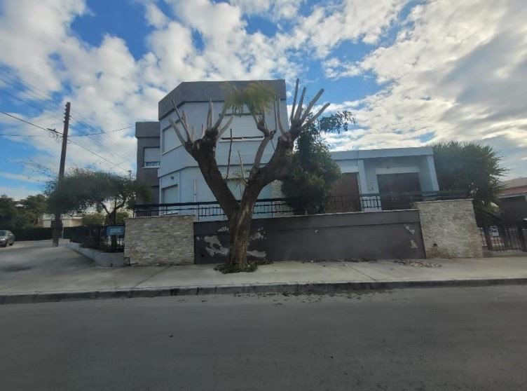 For Sale: Semi detached house, Petrou kai Pavlou, Limassol, Cyprus FC-44372 - #1 For Sale: Semi detached house, Petrou kai Pavlou, Limassol, Cyprus FC-44372 - #1