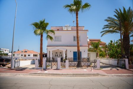 For Sale: Detached house, Agia Napa, Famagusta, Cyprus FC-45091