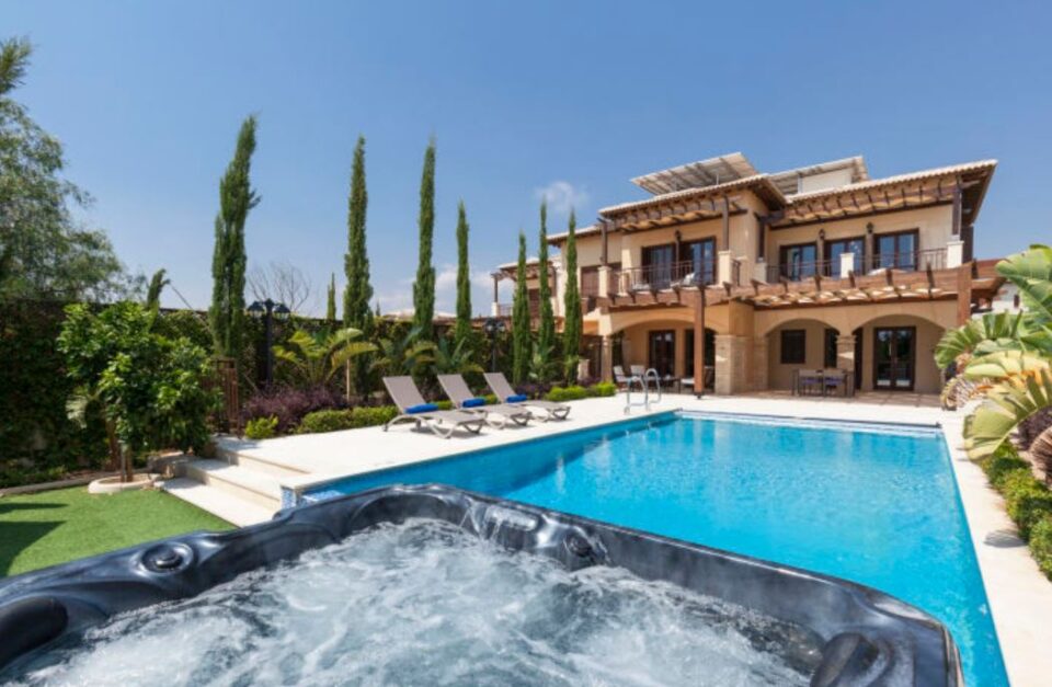 Cyprus property market sees 50 largest transactions hit €47.5 million