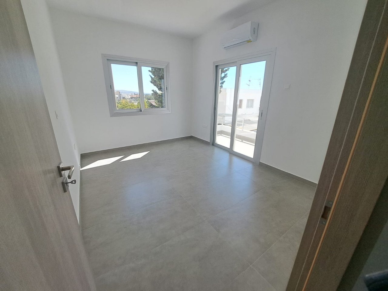 For Rent: Office, Pano Paphos, Paphos, Cyprus FC-47077 - #10