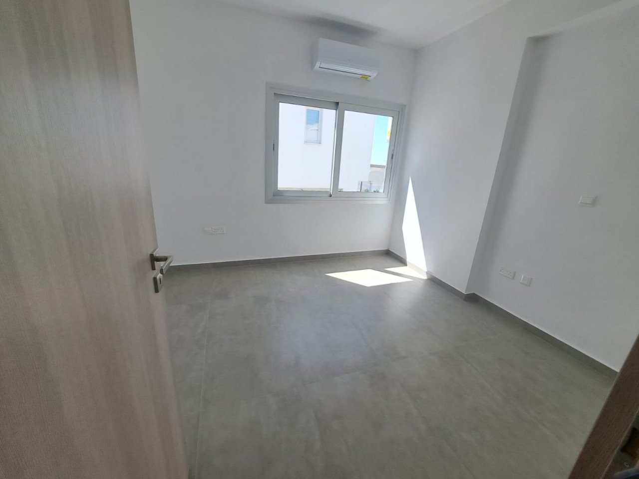 For Rent: Office, Pano Paphos, Paphos, Cyprus FC-47077 - #13