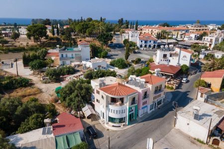 For Sale: Investment: mixed use, Polis Chrysochous, Paphos, Cyprus FC-47170 - #1