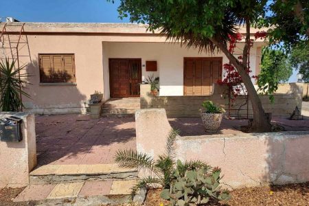 For Sale: Detached house, Paliometocho, Nicosia, Cyprus FC-47183 - #1