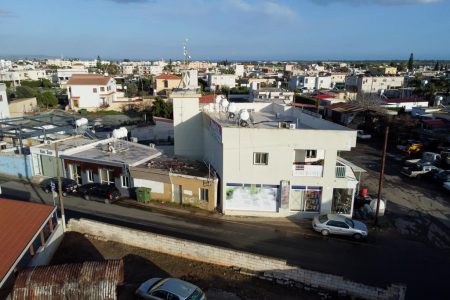 For Sale: Investment: mixed use, Xylofagou, Larnaca, Cyprus FC-47582