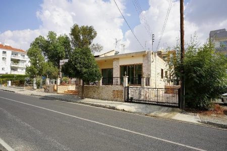 For Sale: Semi detached house, Strovolos, Nicosia, Cyprus FC-47764