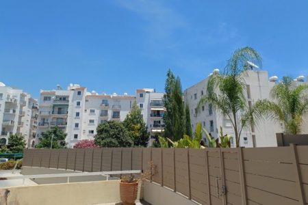 Larnaca resident highlights illegal alterations in apartment buildings