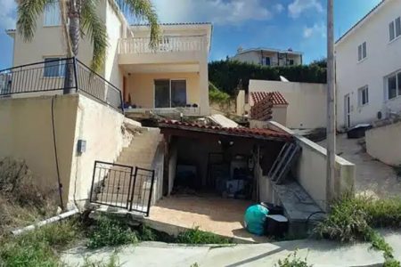Landmark court ruling on Armou house collapse
