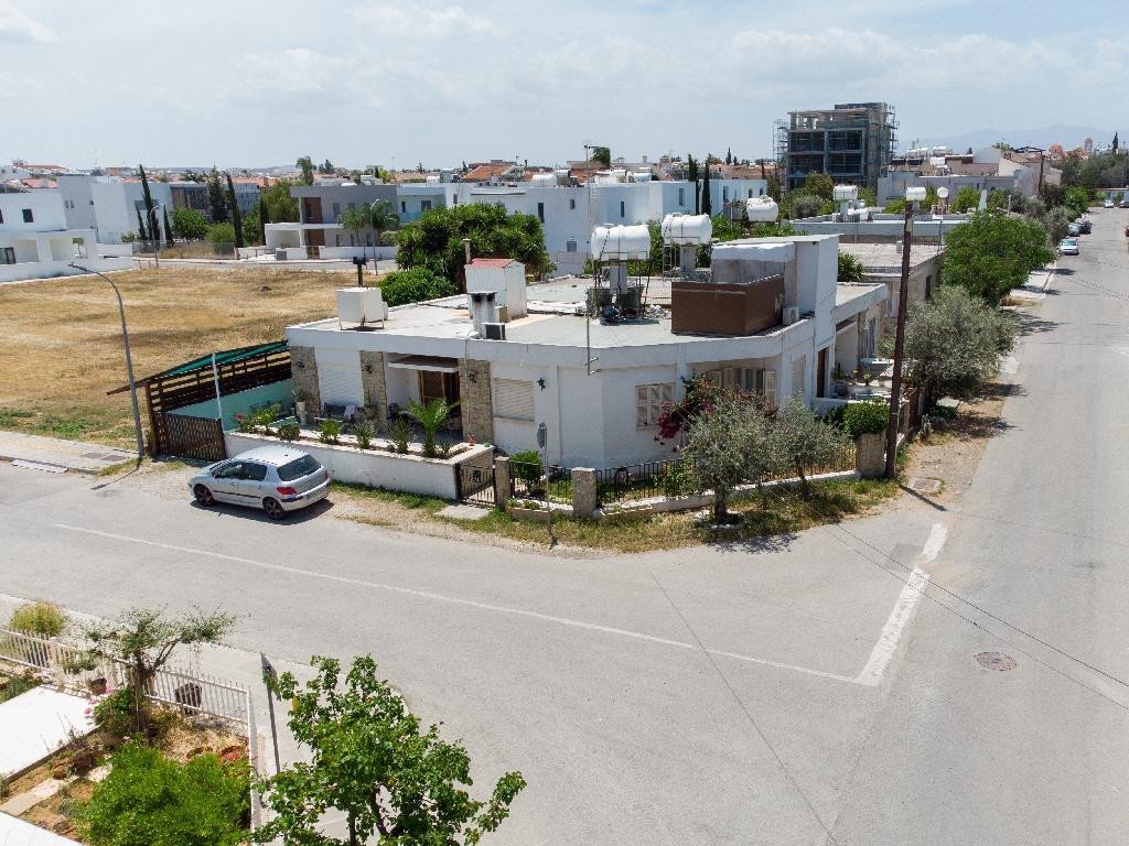 For Sale: Semi detached house, Strovolos, Nicosia, Cyprus FC-48604 - #1 For Sale: Semi detached house, Strovolos, Nicosia, Cyprus FC-48604 - #1