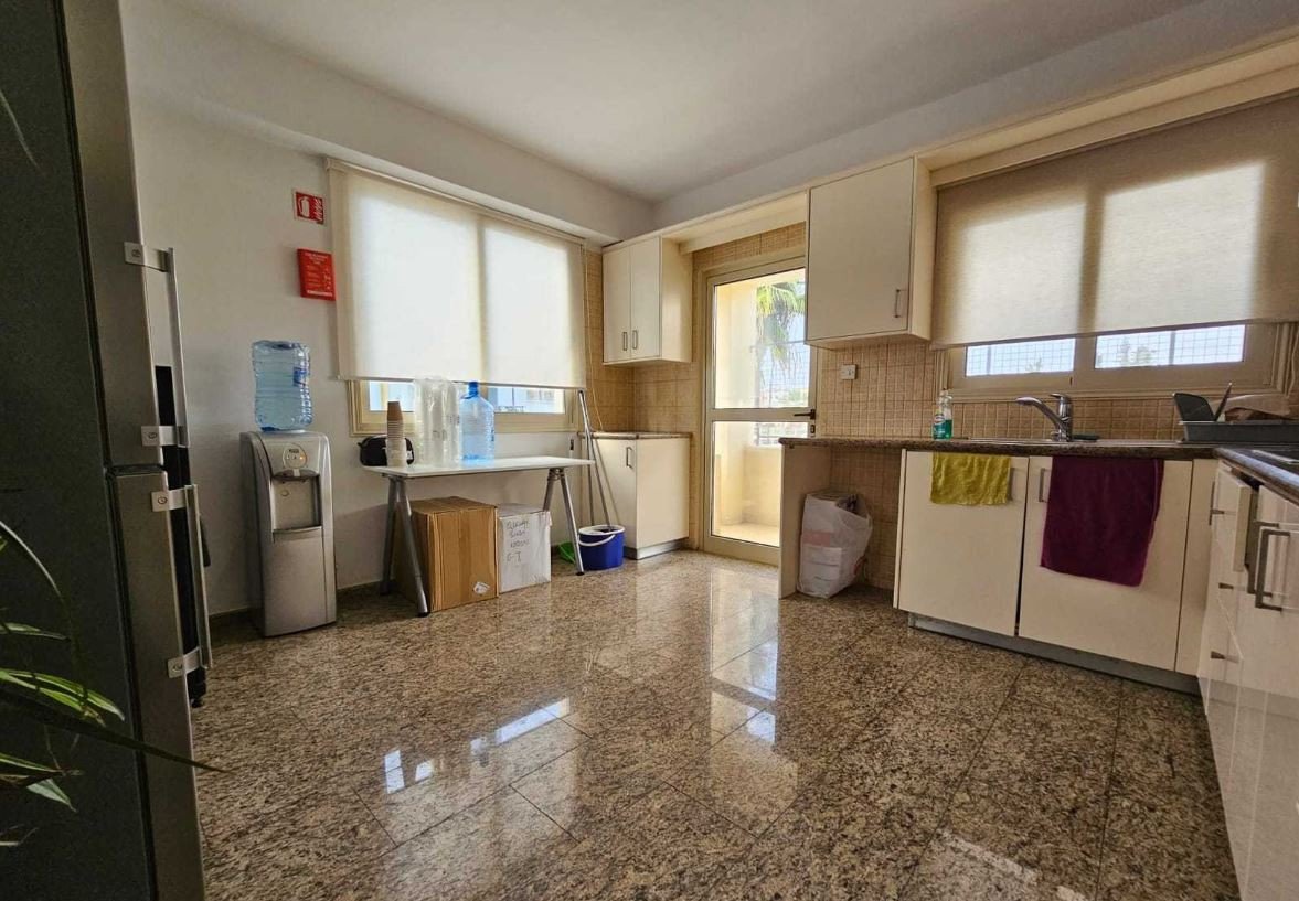 For Rent: Office, City Center, Paphos, Cyprus FC-49702 - #5