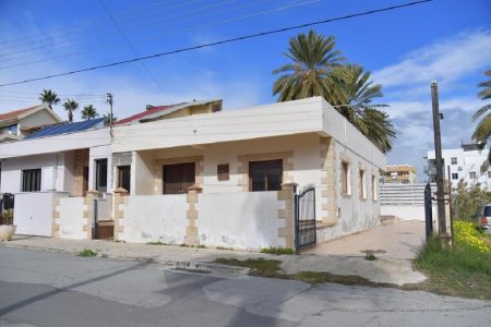 For Sale: Semi detached house, Sotiros, Larnaca, Cyprus FC-49933 - #1