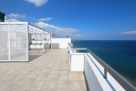 For Sale: Penthouse, Molos Area, Limassol, Cyprus FC-50816