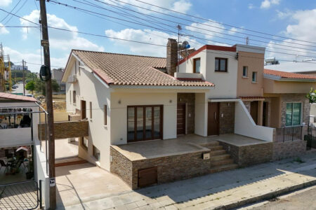 For Sale: Semi detached house, Lakatamia, Nicosia, Cyprus FC-52236