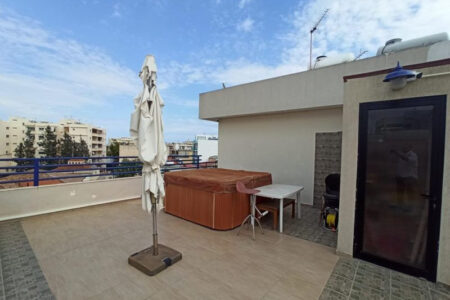 For Sale: Penthouse, Larnaca Centre, Larnaca, Cyprus FC-53661