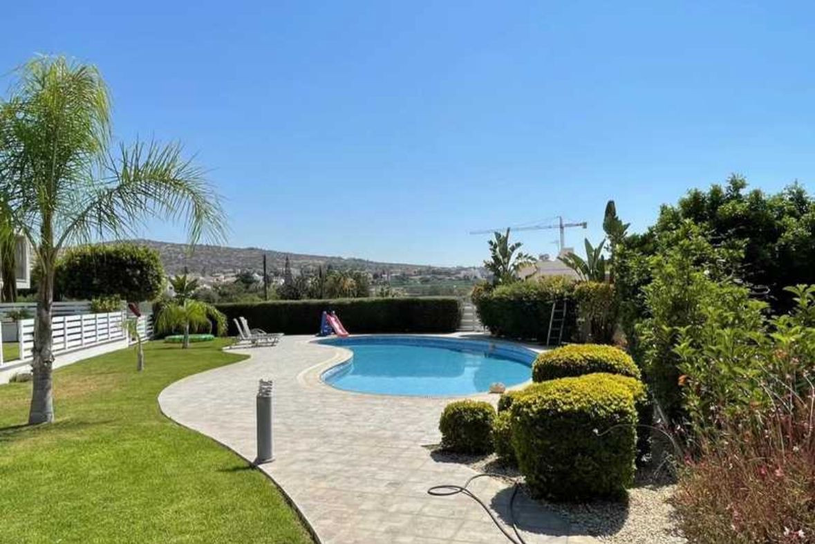 For Sale: Semi detached house, Moutagiaka, Limassol, Cyprus FC-55427