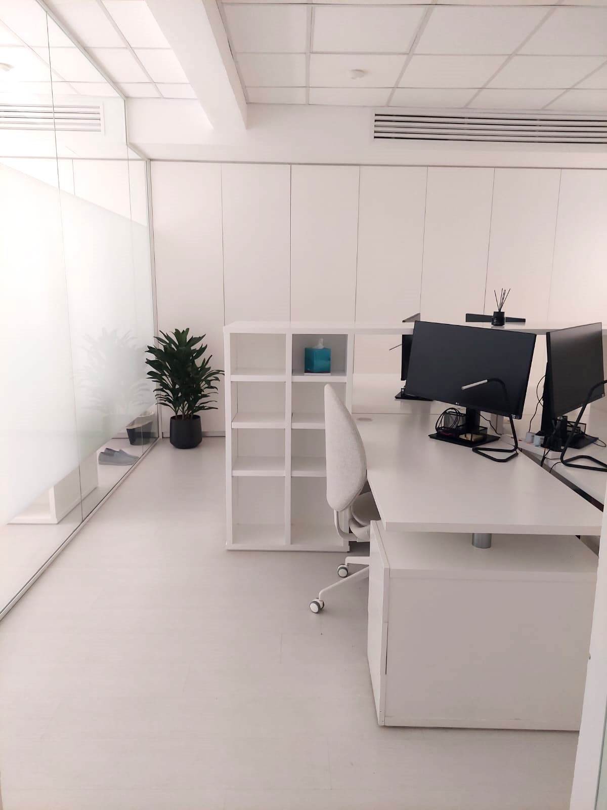 For Rent: Office, Molos Area, Limassol, Cyprus FC-51158 - #11 For Rent: Office, Molos Area, Limassol, Cyprus FC-51158 - #11