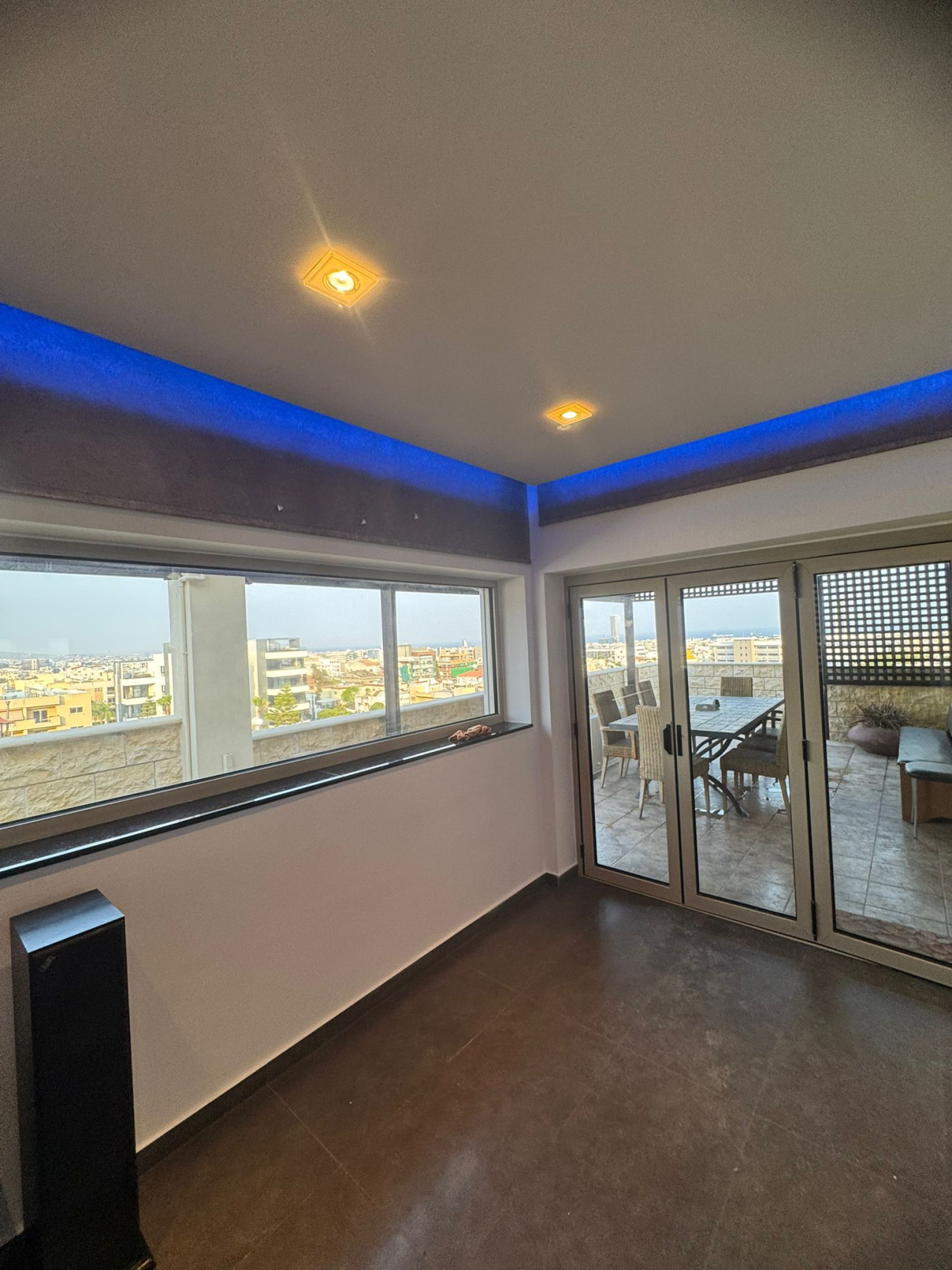 For Rent: Penthouse, Mesa Geitonia, Limassol, Cyprus FC-58821 - #2