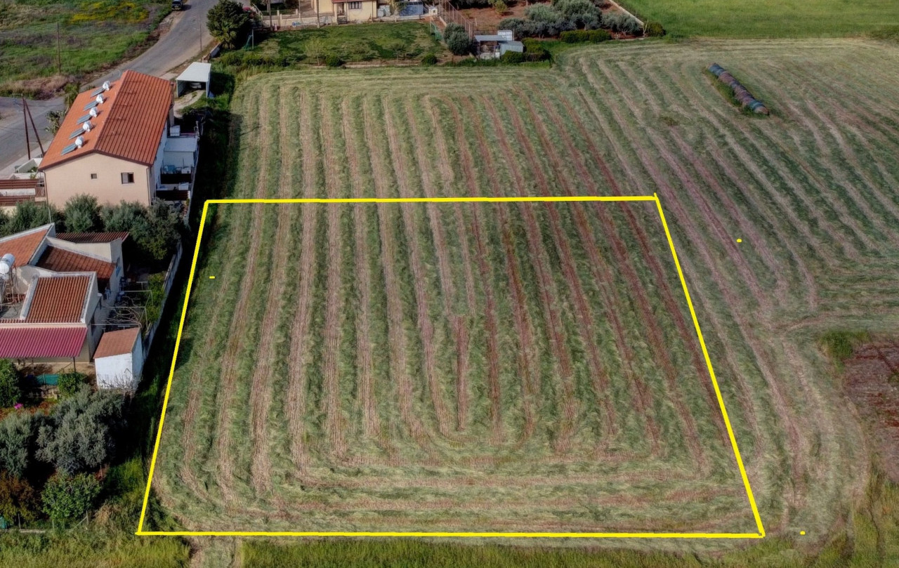 For Sale: Residential land, Paliometocho, Nicosia, Cyprus FC-59165 - #1 For Sale: Residential land, Paliometocho, Nicosia, Cyprus FC-59165 - #1