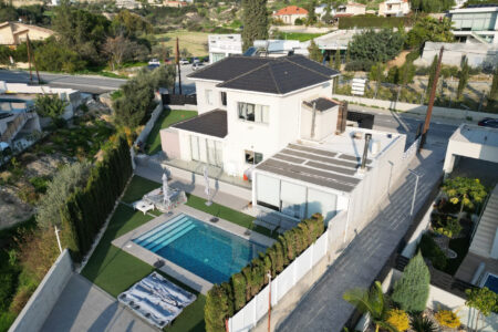 For Rent: Detached house, Agios Tychonas, Limassol, Cyprus FC-59471