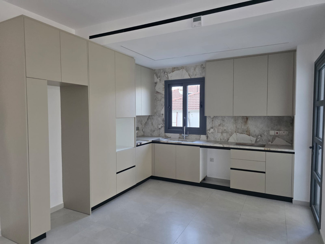 For Sale: Apartments, Neapoli, Limassol, Cyprus FC-59881 - #5 For Sale: Apartments, Neapoli, Limassol, Cyprus FC-59881 - #5